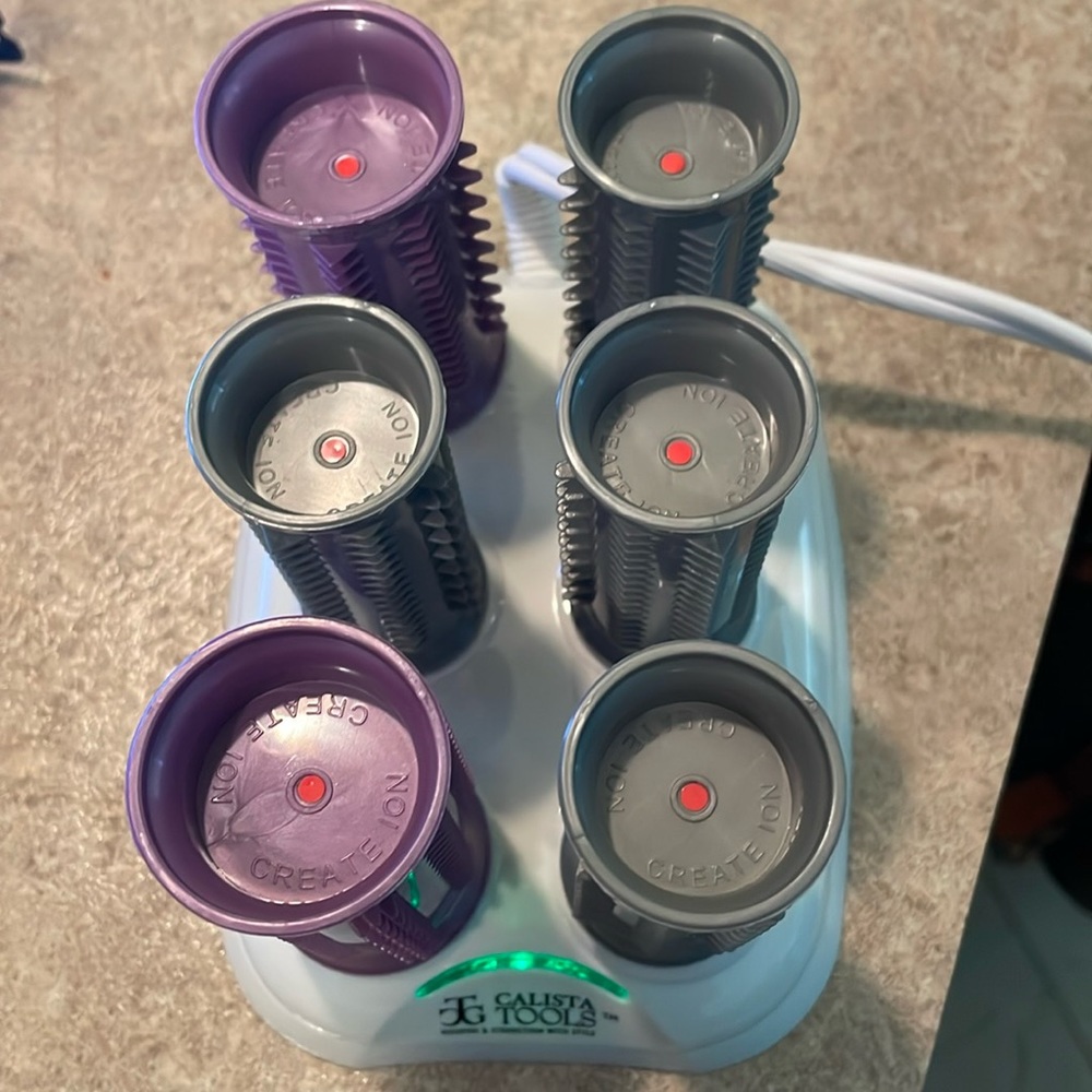 Calista Tools Ion Hot Rollers with 6 Roller Charge Stand